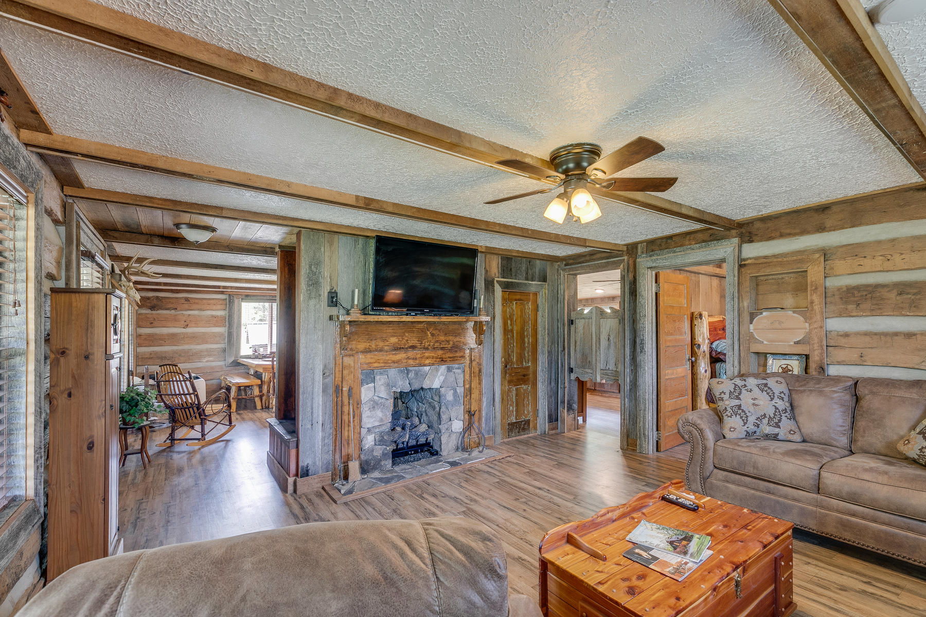 1065 Snowflake Road Surgoinsville, TN 37873 - Photo 8 of 48 008