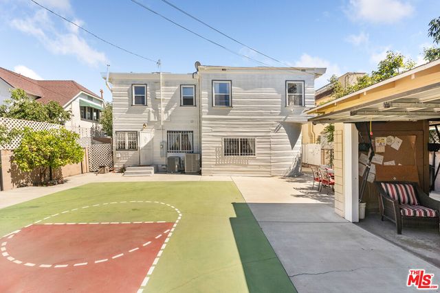 $1,950,000 | 907 Westchester Place, Los Angeles, CA 90019