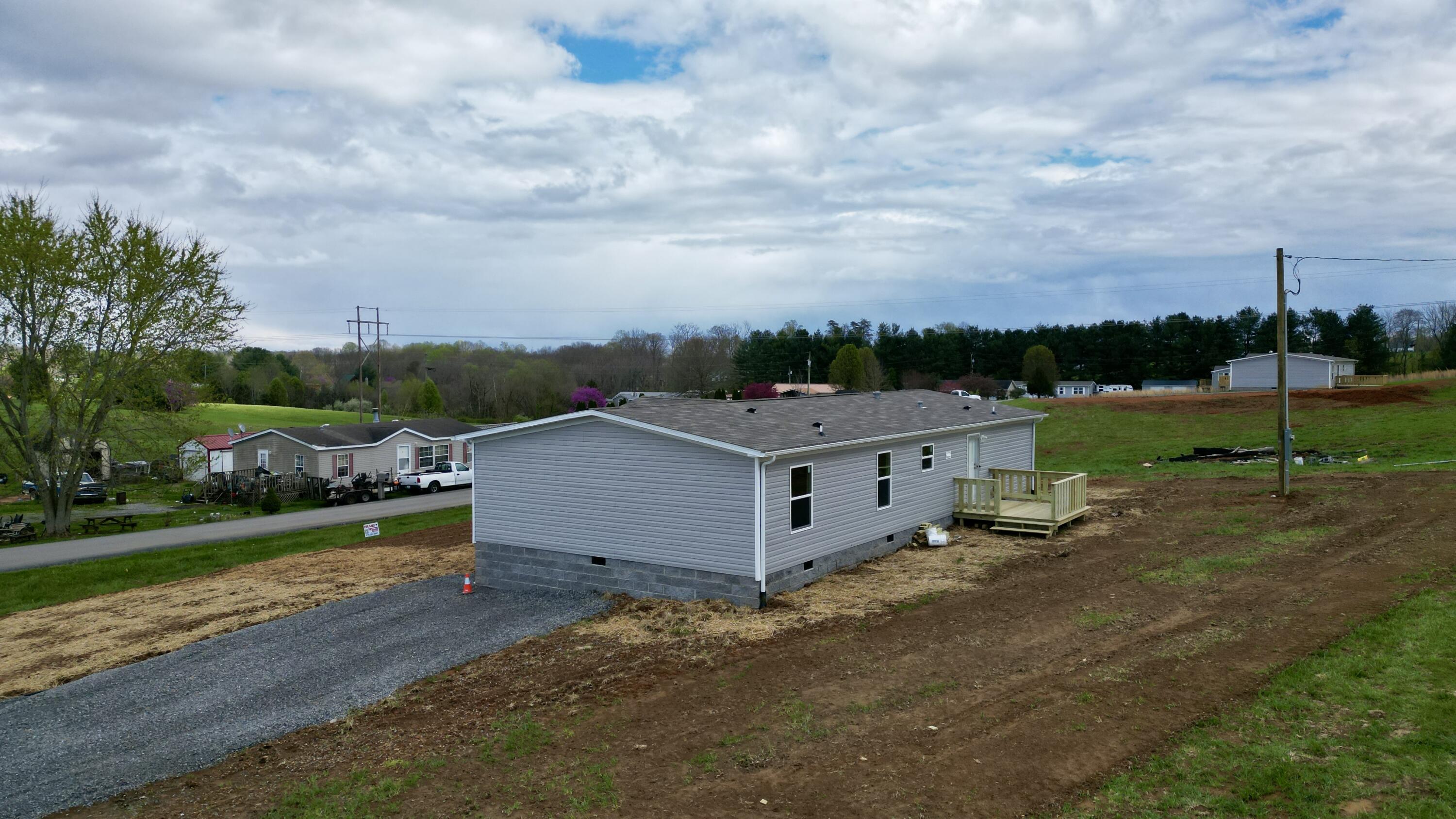 11 Linkview Road Jamestown, KY 42629 - Photo 4 of 24 DJI_0892