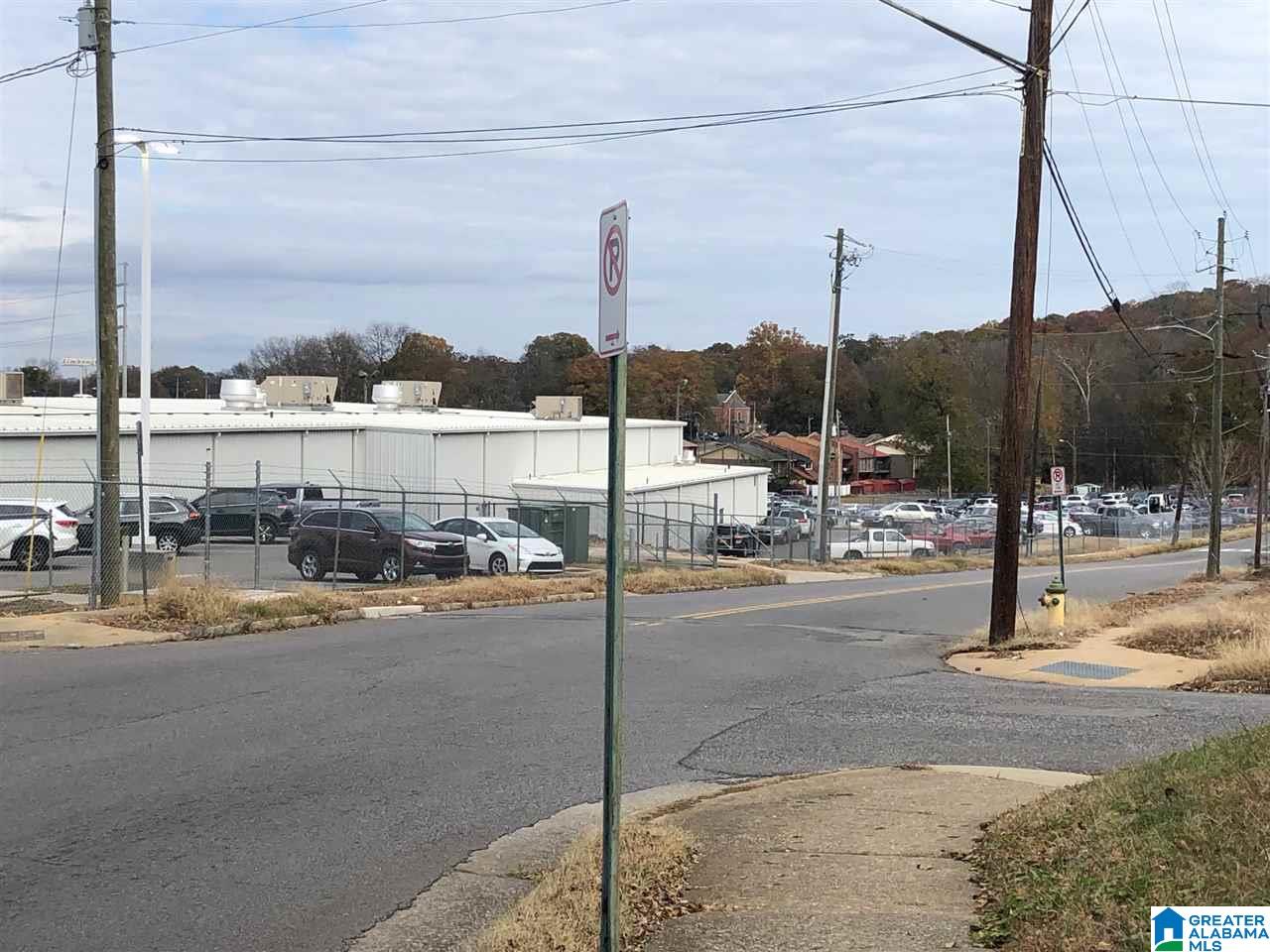 1829 Pike Road Birmingham, AL 35218 - Photo 12 of 47