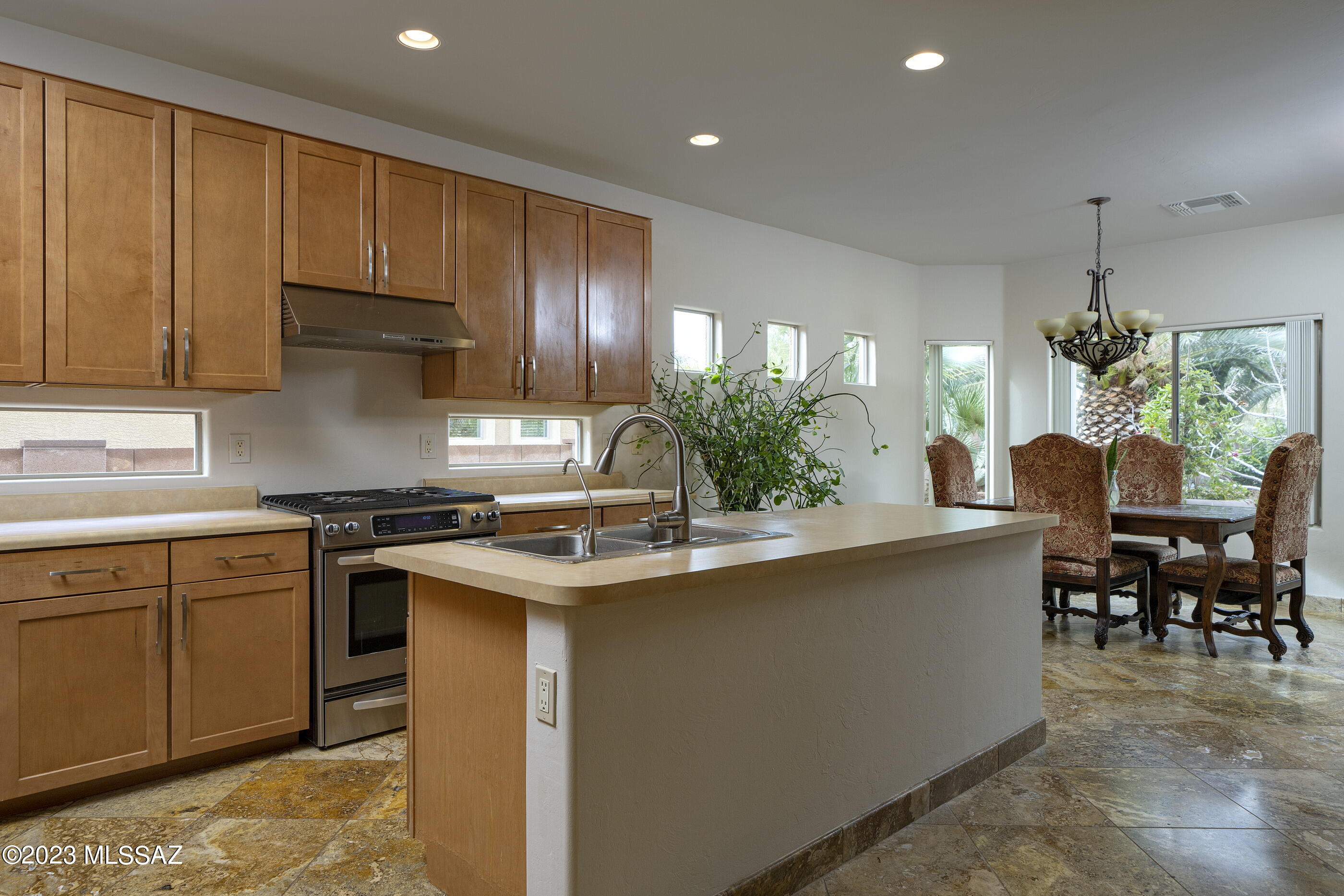 11765 North Sage Brook Road Tucson, AZ 85737 - Photo 6 of 20
