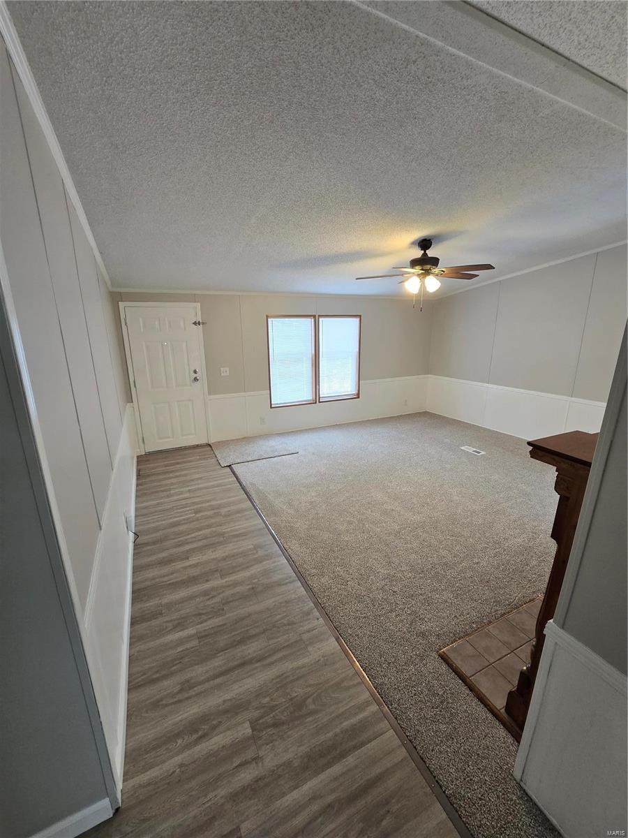 305 Rutledge Street Worden, IL 62097 - Photo 7 of 13 Gallery Image 7
