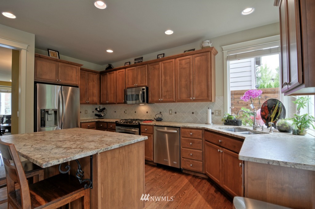 16633 37th Drive Southeast Bothell, WA 98012 - Photo 7 of 25