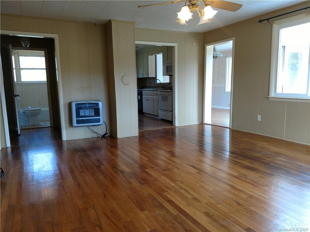 176 Osborne Farm Road Canton, NC 28716 - Photo 8 of 41