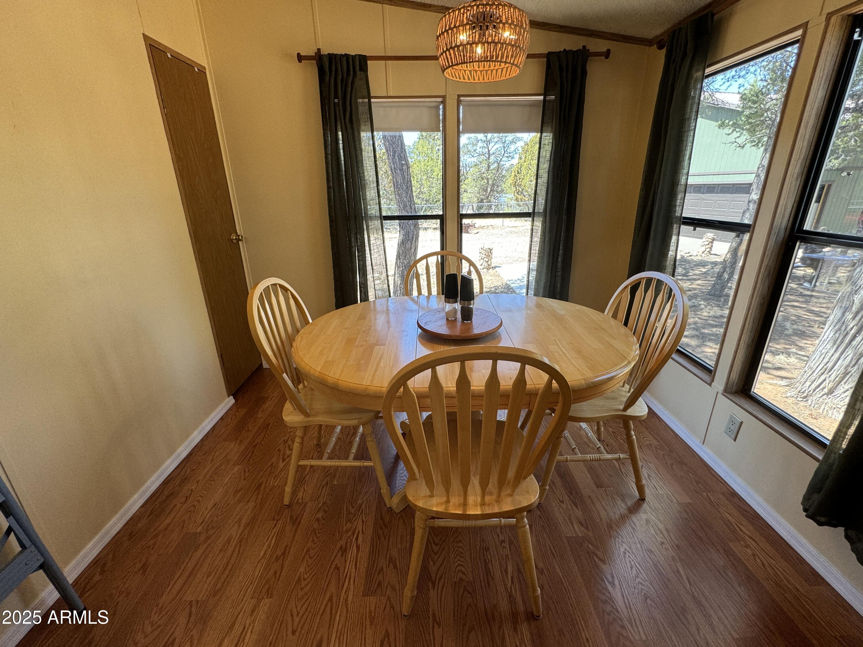 3050 Chevelon Road Overgaard, AZ 85933 - Photo 6 of 52