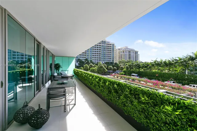 a view of outdoor space and garden