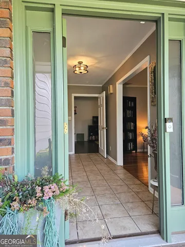 a view of a entryway front of a house