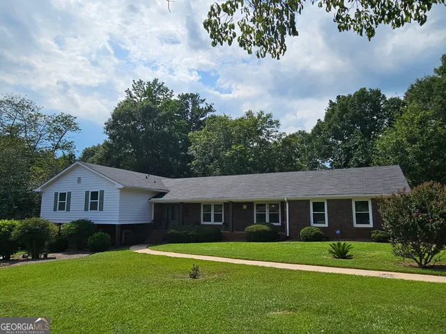 $600,000 | 160 Edgewood Drive, Athens, GA 30606