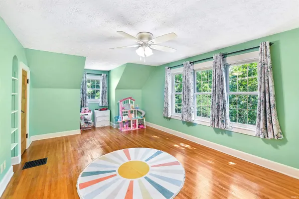 $345,000 | 353 Harvard Terrace, Frankfort, IN 46041