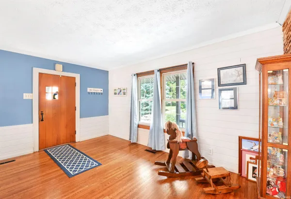 $345,000 | 353 Harvard Terrace, Frankfort, IN 46041