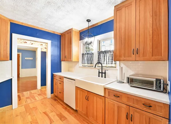 $345,000 | 353 Harvard Terrace, Frankfort, IN 46041