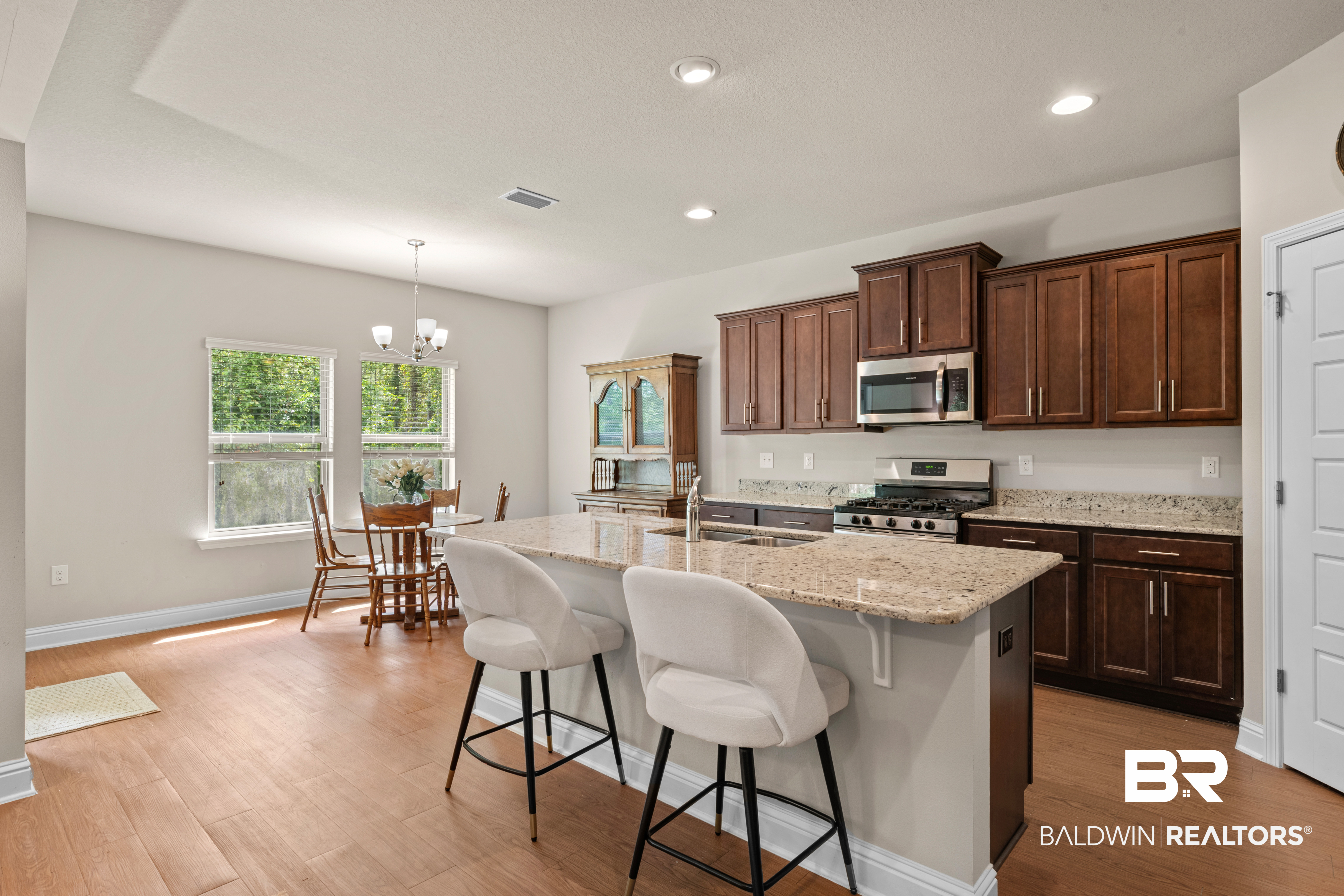31390 Hoot Owl Road Daphne, AL 36527 - Photo 12 of 29 Gallery Image 12