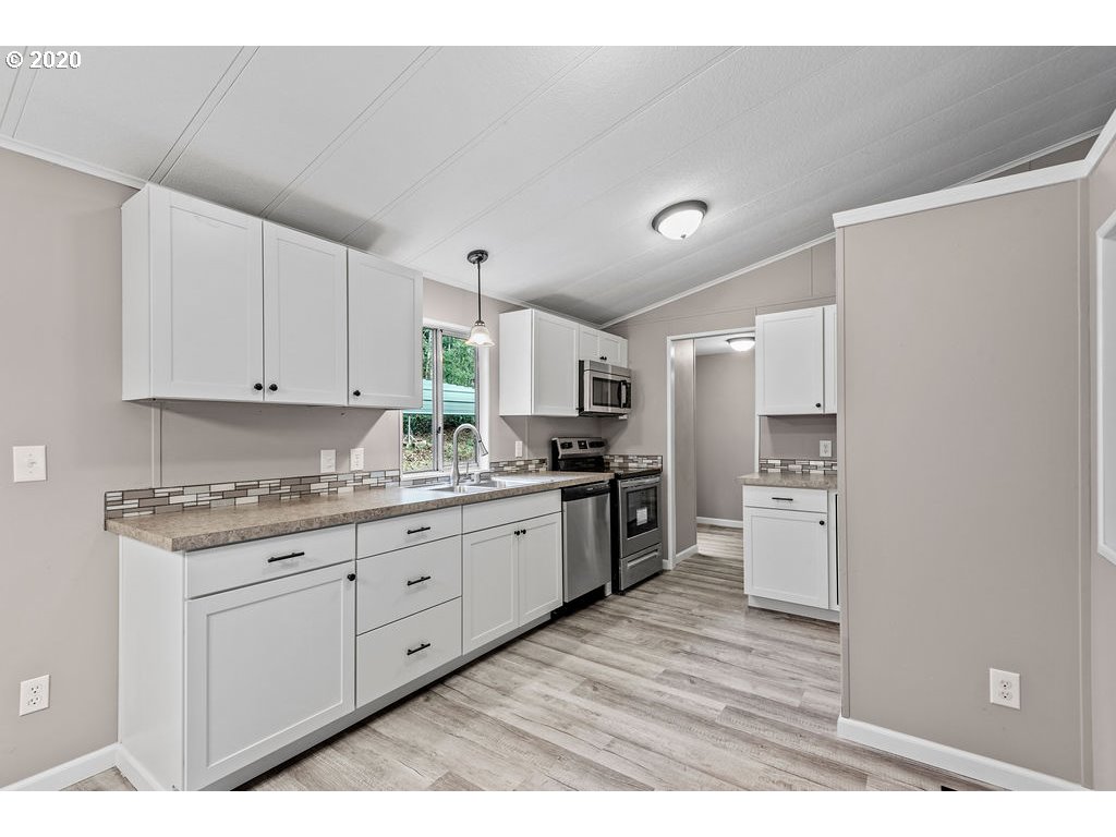 1006 Fir Lane Road Castle Rock, WA 98611 - Photo 6 of 23 Gallery Image 6