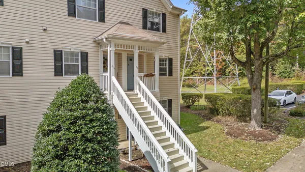 $209,500 | 227 Schultz Street, Chapel Hill, NC 27514