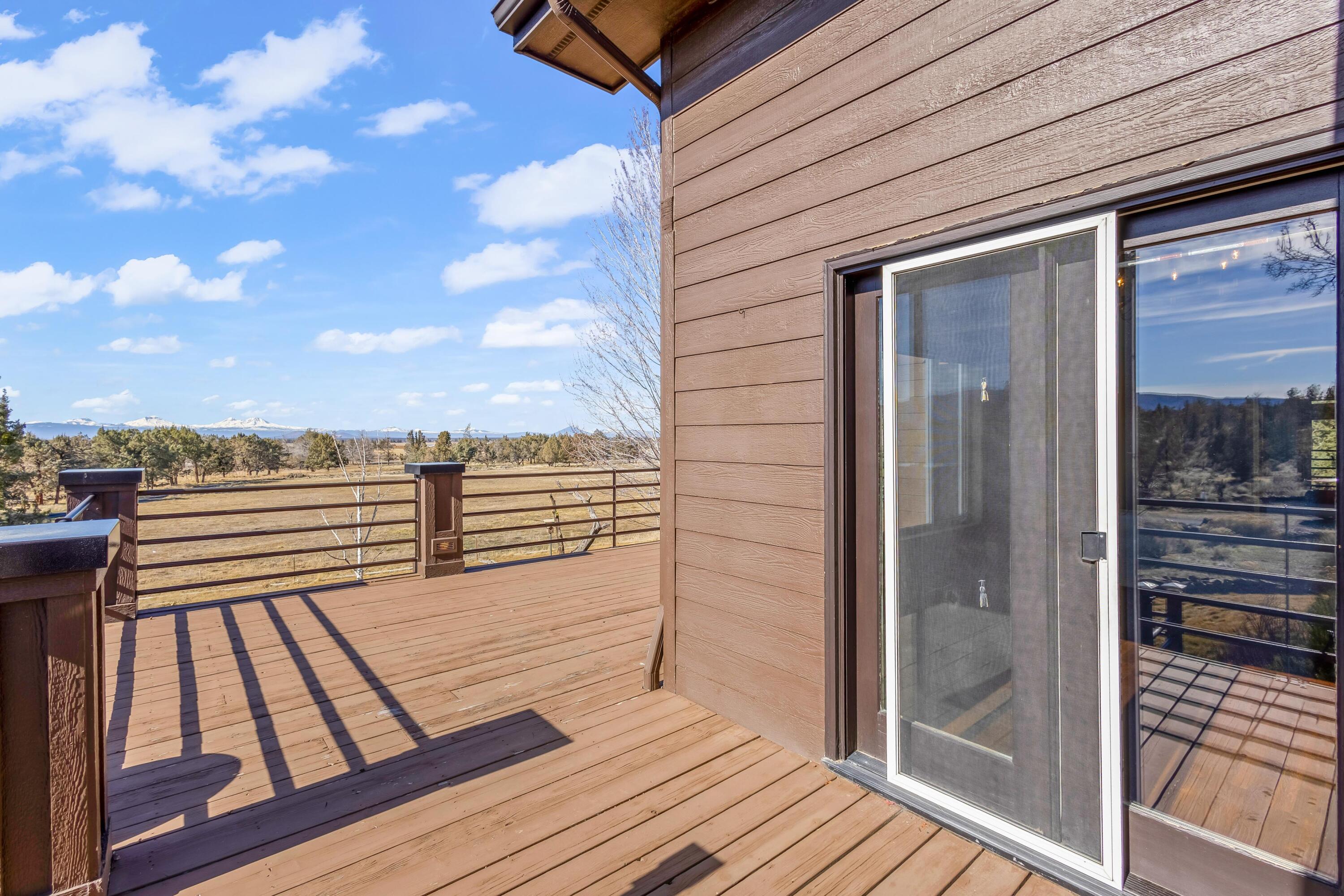 1164 Southwest Parrish Lane Powell Butte, OR 97753 - Photo 42 of 54 38