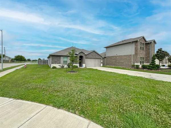 $255,000 | 8203 Tamarind Lane, Baytown, TX 77521