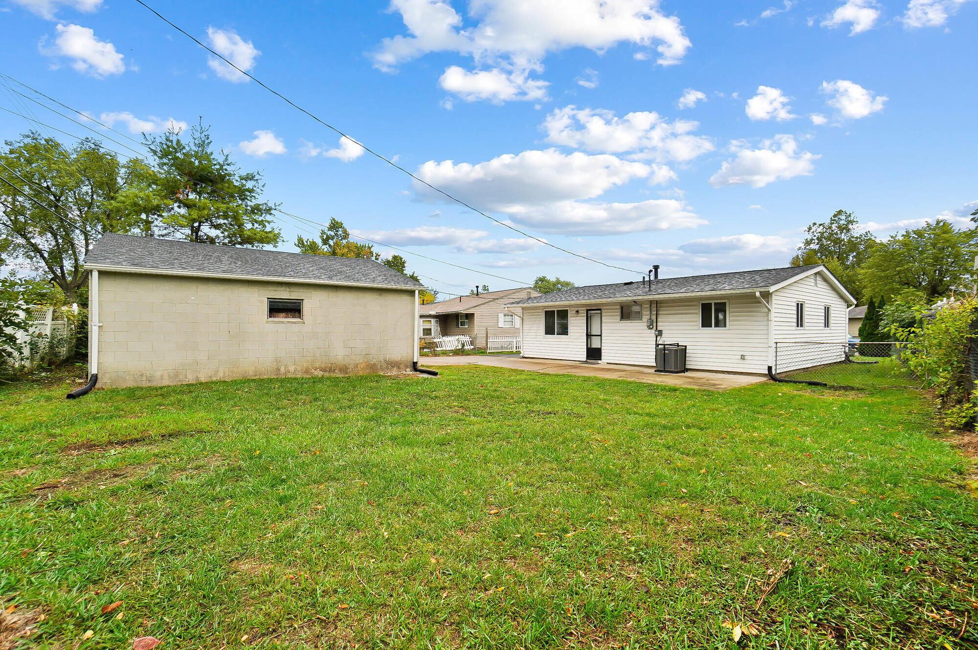 1650 Page Road Columbus, OH 43207 - Photo 41 of 42 041