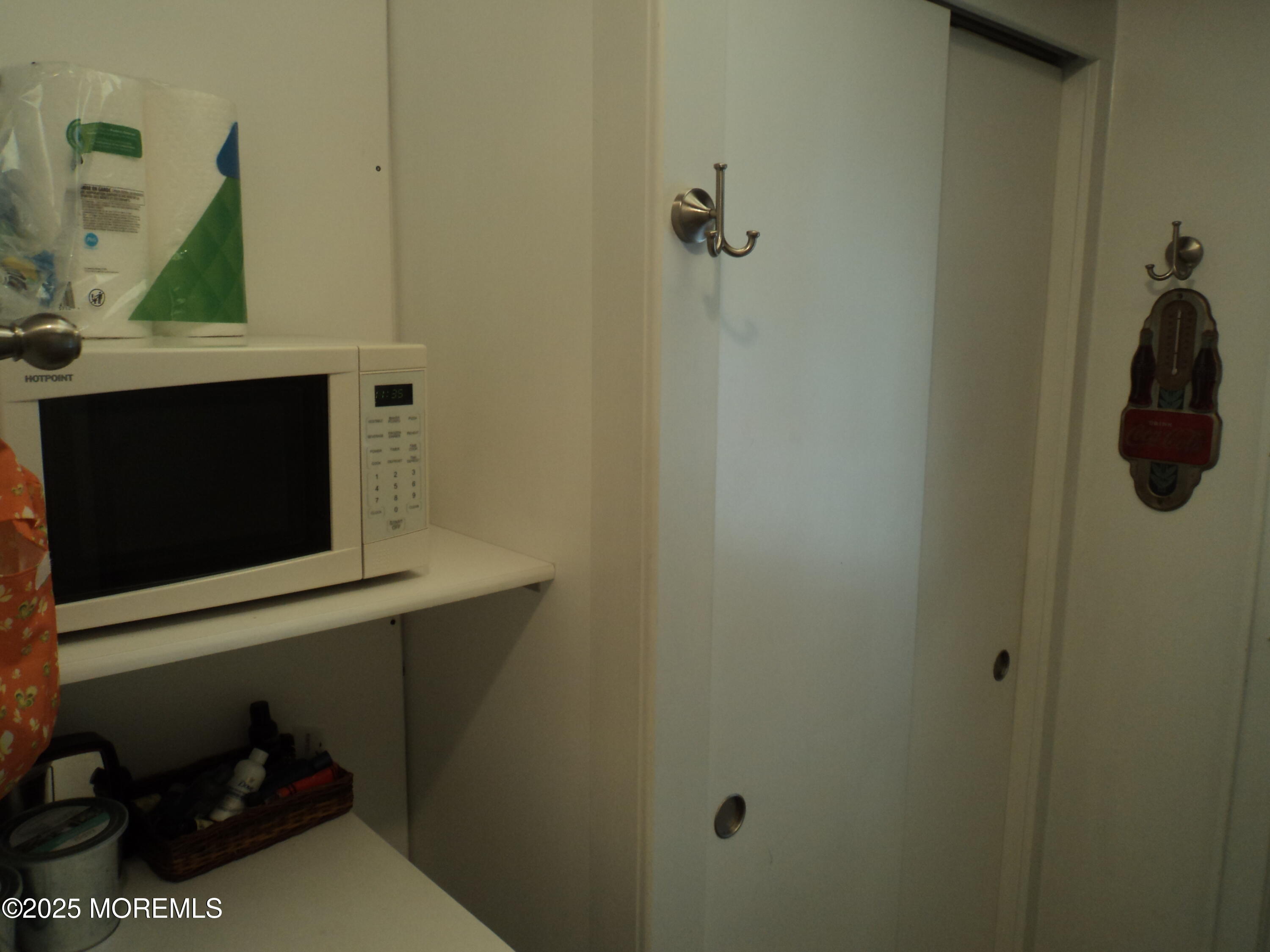128 George Road Toms River, NJ 08753 - Photo 13 of 26 DSC07084