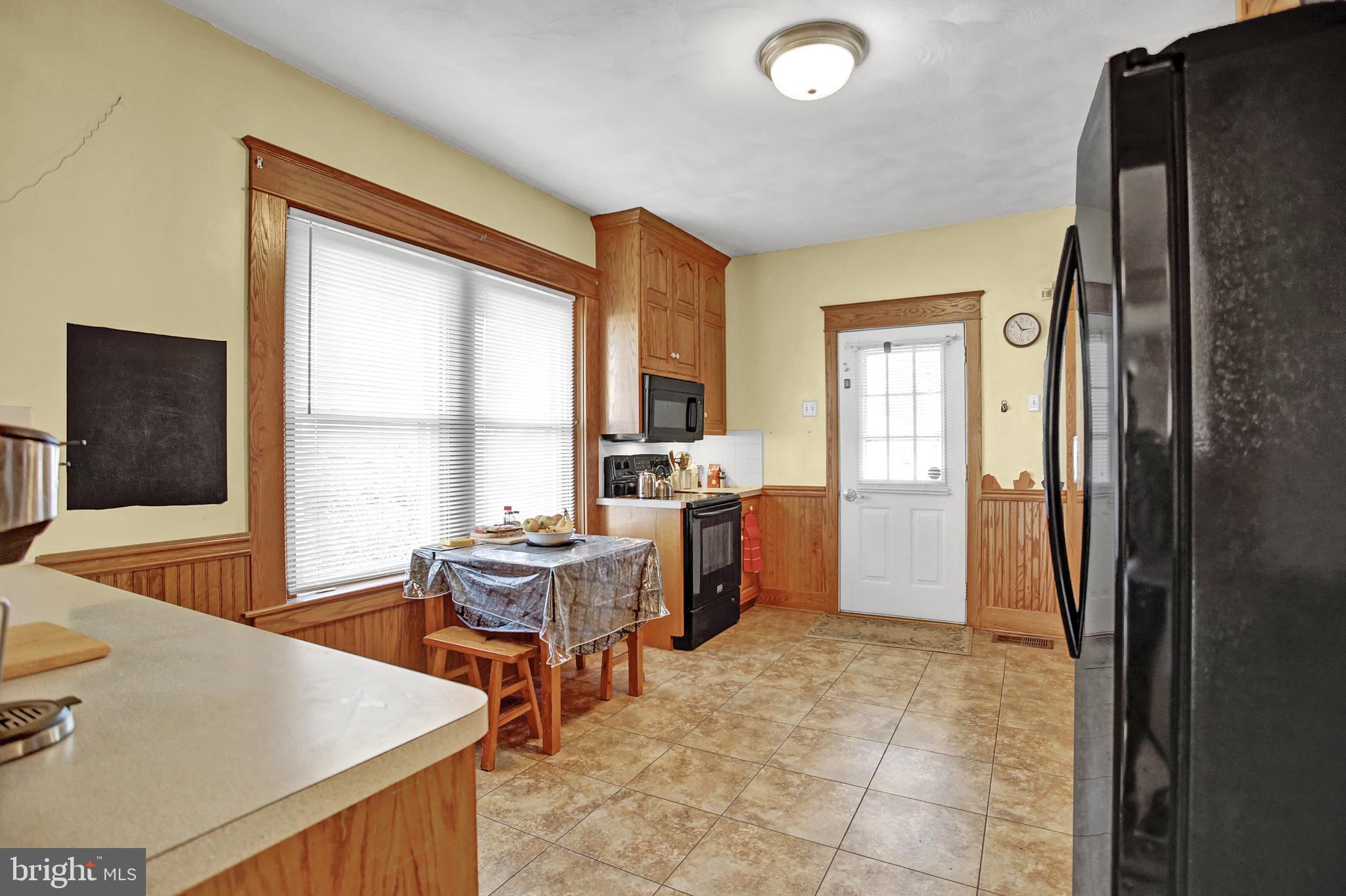 1420 Weavertown Road Lebanon, PA 17046 - Photo 17 of 58 Gallery Image 17