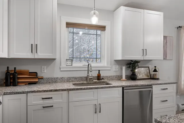 $525,000 | 60 Appletree Road, Fairfax, VT 05454