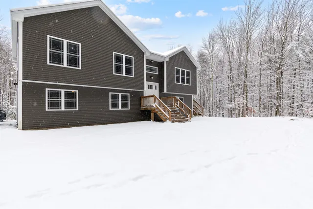 $525,000 | 60 Appletree Road, Fairfax, VT 05454