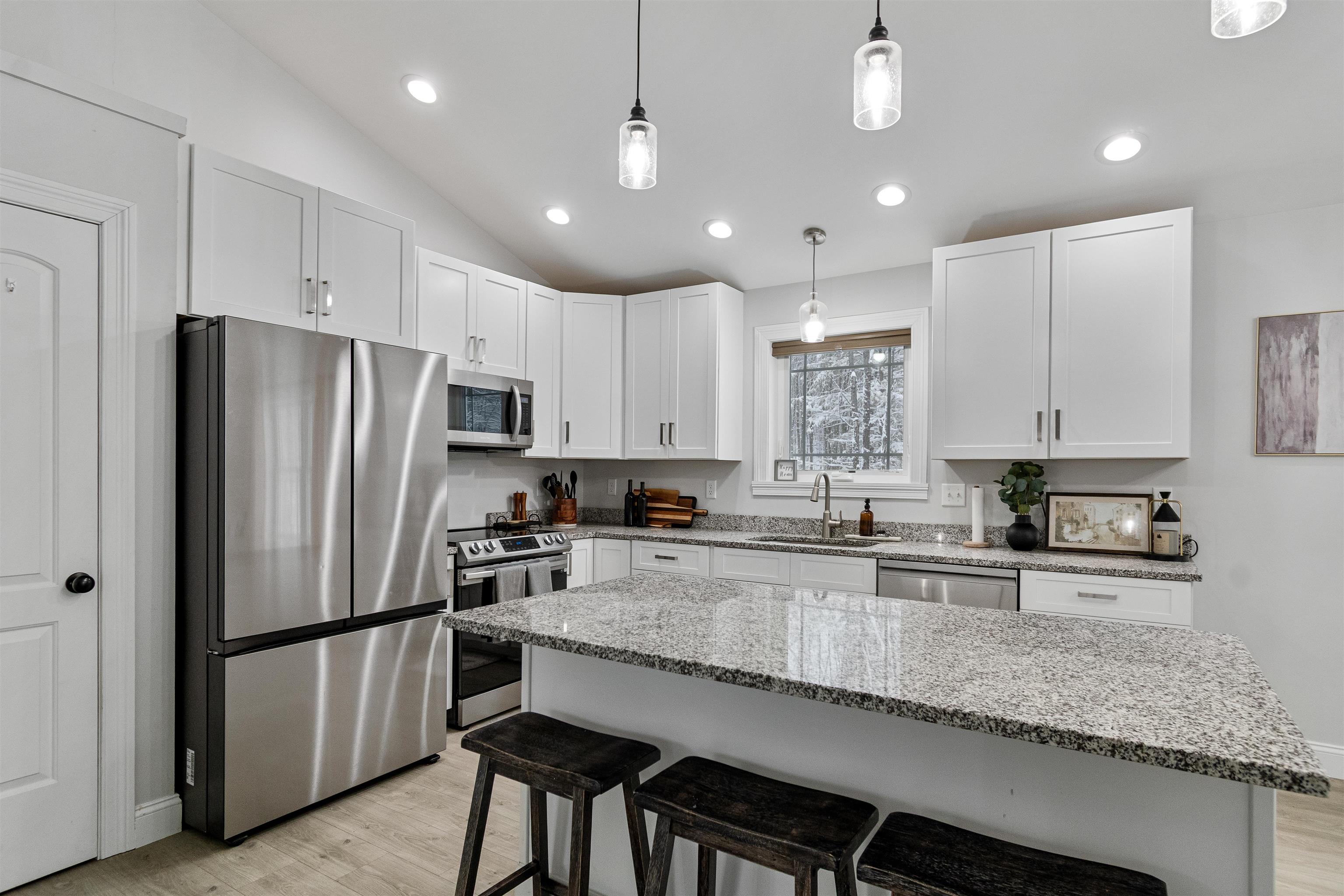 60 Appletree Road Fairfax, VT 05454 - Photo 8 of 57