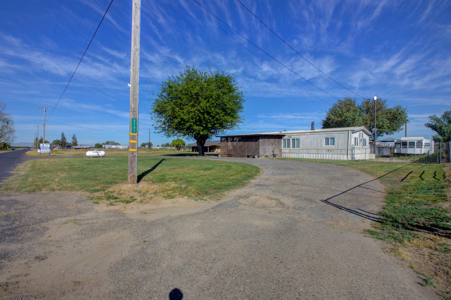 3725 West Simmons Road Turlock, CA 95380 - Photo 4 of 17