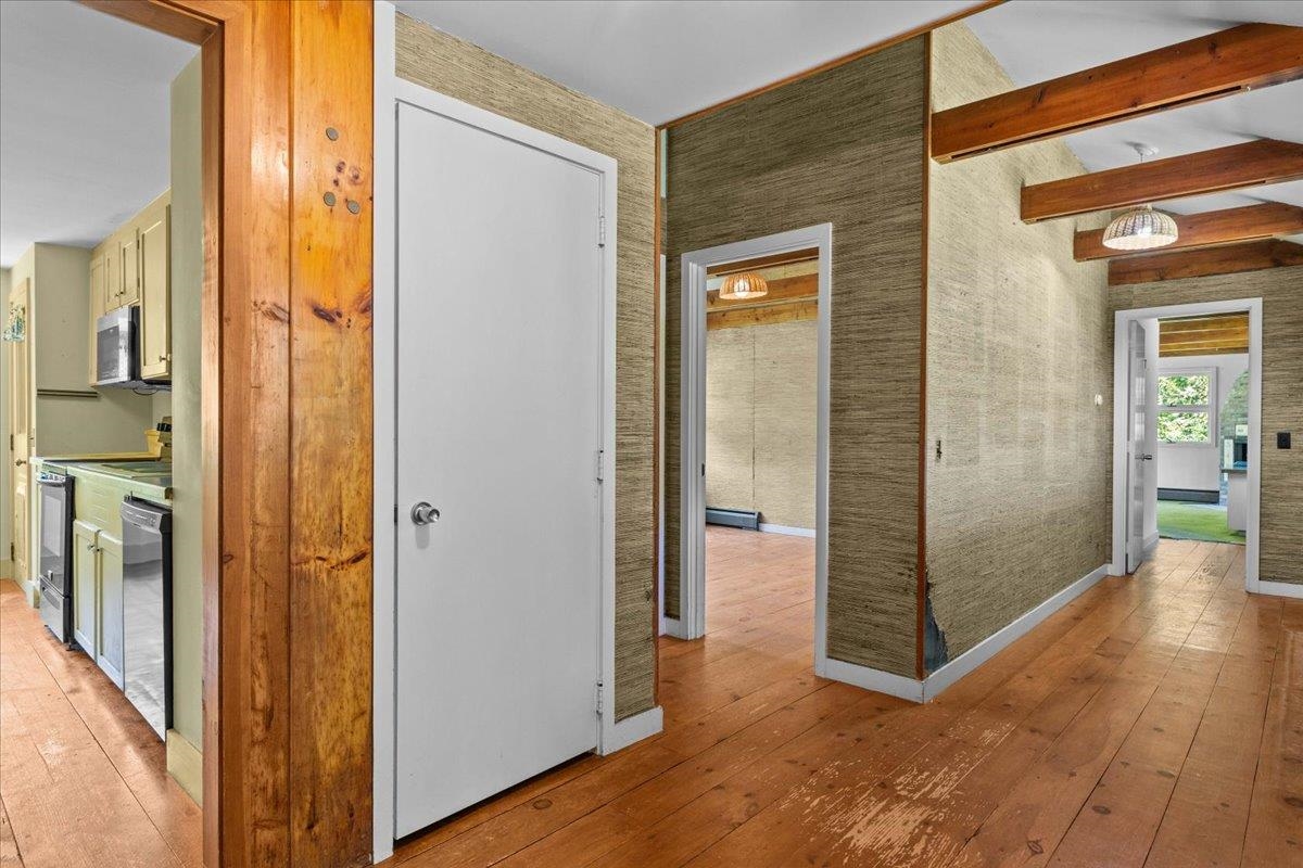 765 Upper Hollow Road Stowe, VT 05672 - Photo 22 of 60