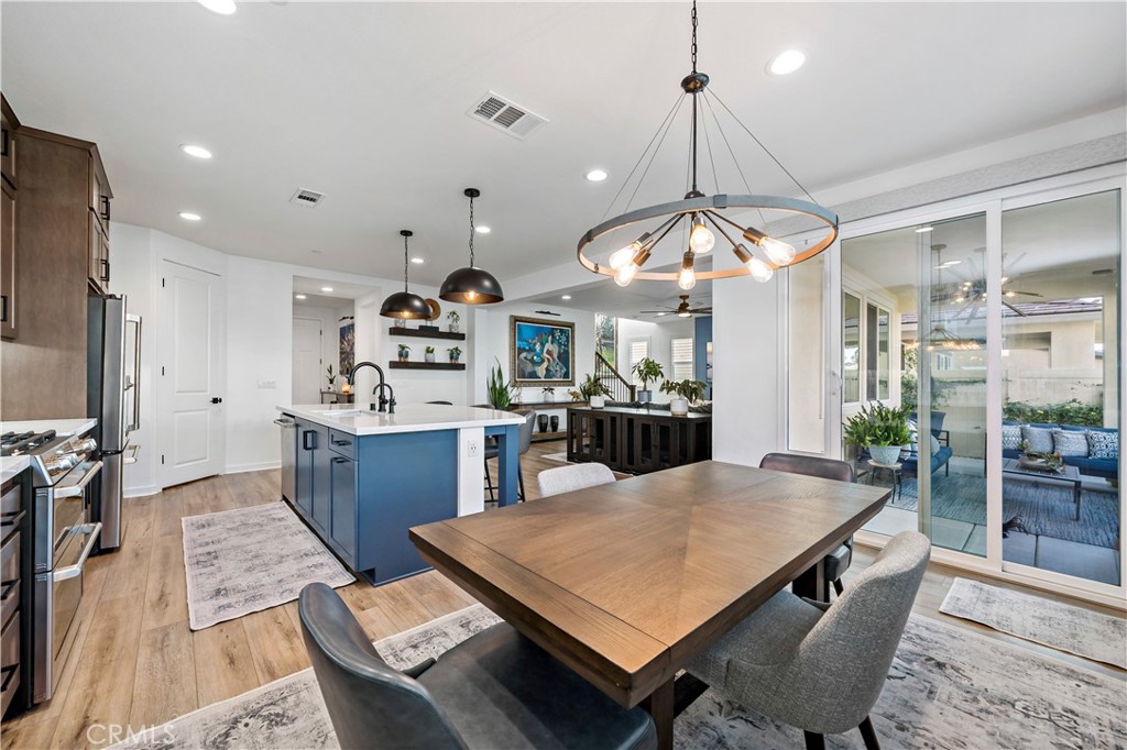 32230 Penstemon Way Temecula, CA 92591 - Photo 20 of 61 Dining to Kitchen view