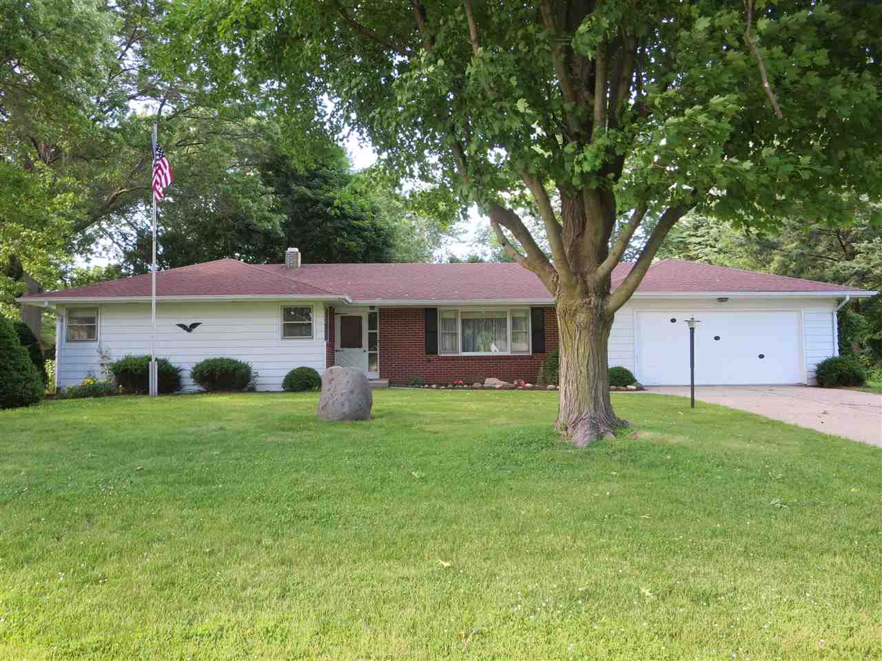 5840 Linden Road Rockford, IL 61109 - Photo 2 of 23 Gallery Image 2