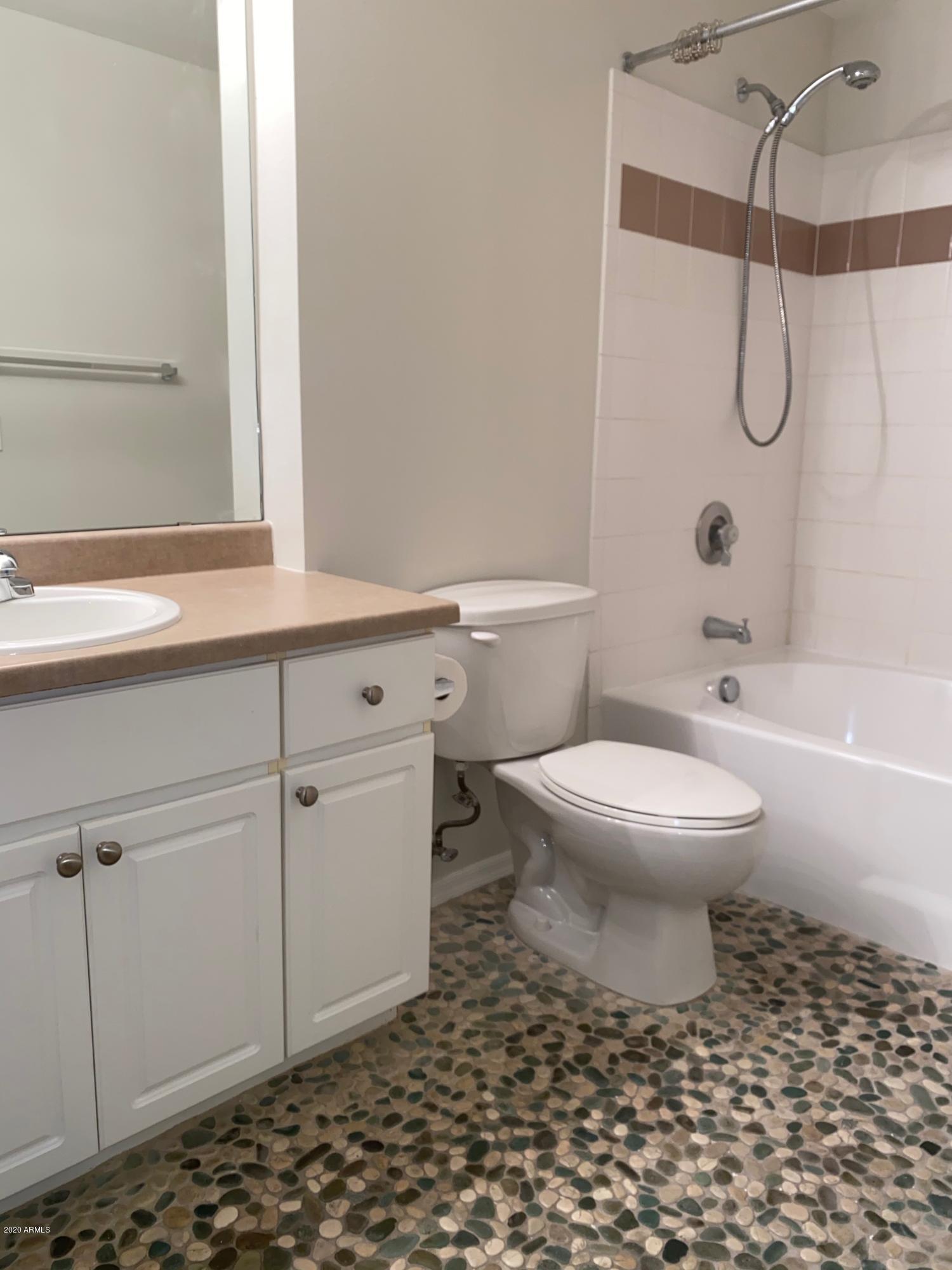 1701 East Colter Street, Unit 263 Phoenix, AZ 85016 - Photo 12 of 18 Master Bath