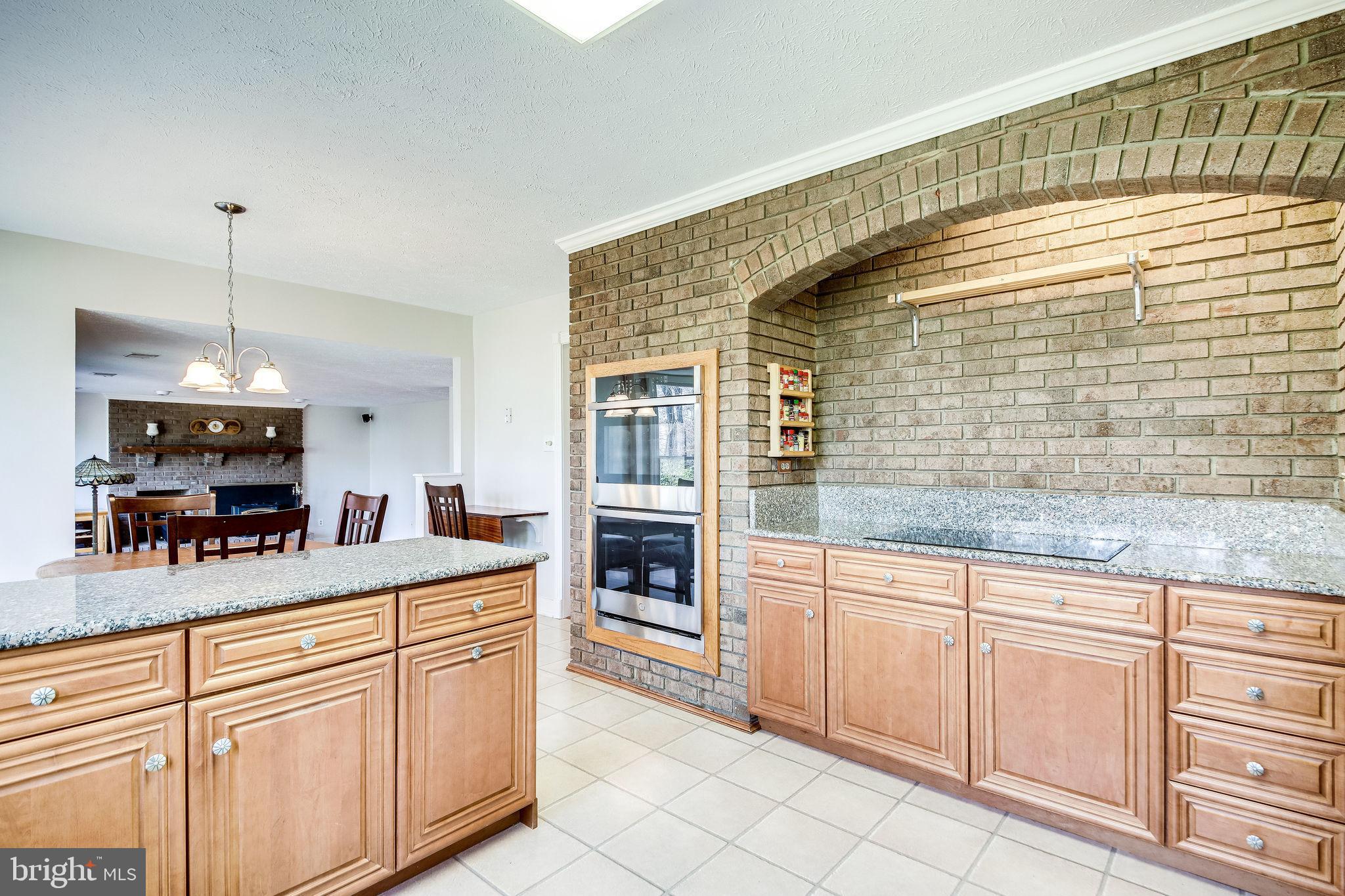 58 Rutherford Circle Sterling, VA 20165 - Photo 13 of 51 Lots of counter space for cooking