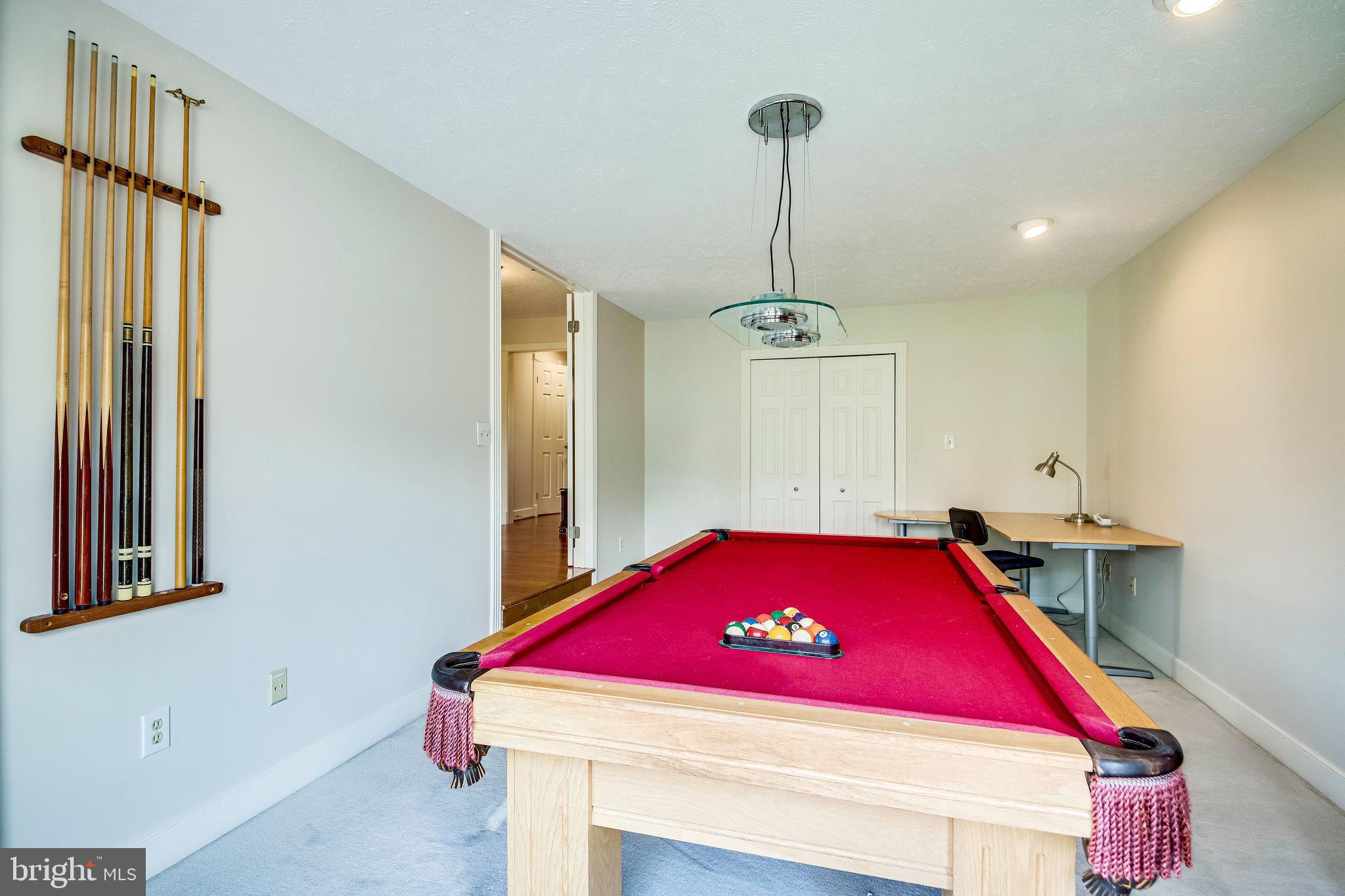 58 Rutherford Circle Sterling, VA 20165 - Photo 20 of 51 Could be a fun game room