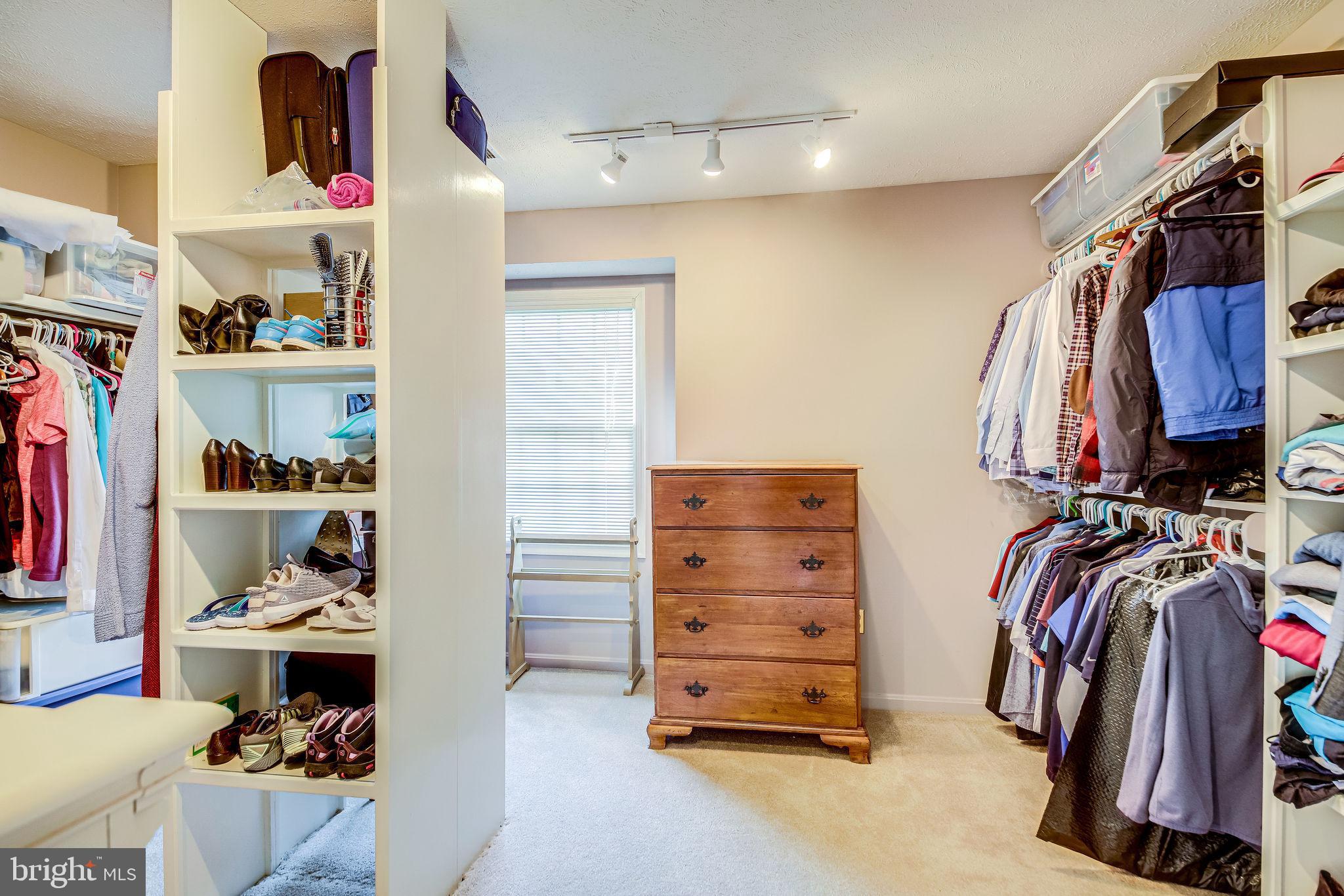 58 Rutherford Circle Sterling, VA 20165 - Photo 22 of 51 Oversized walk-in closet