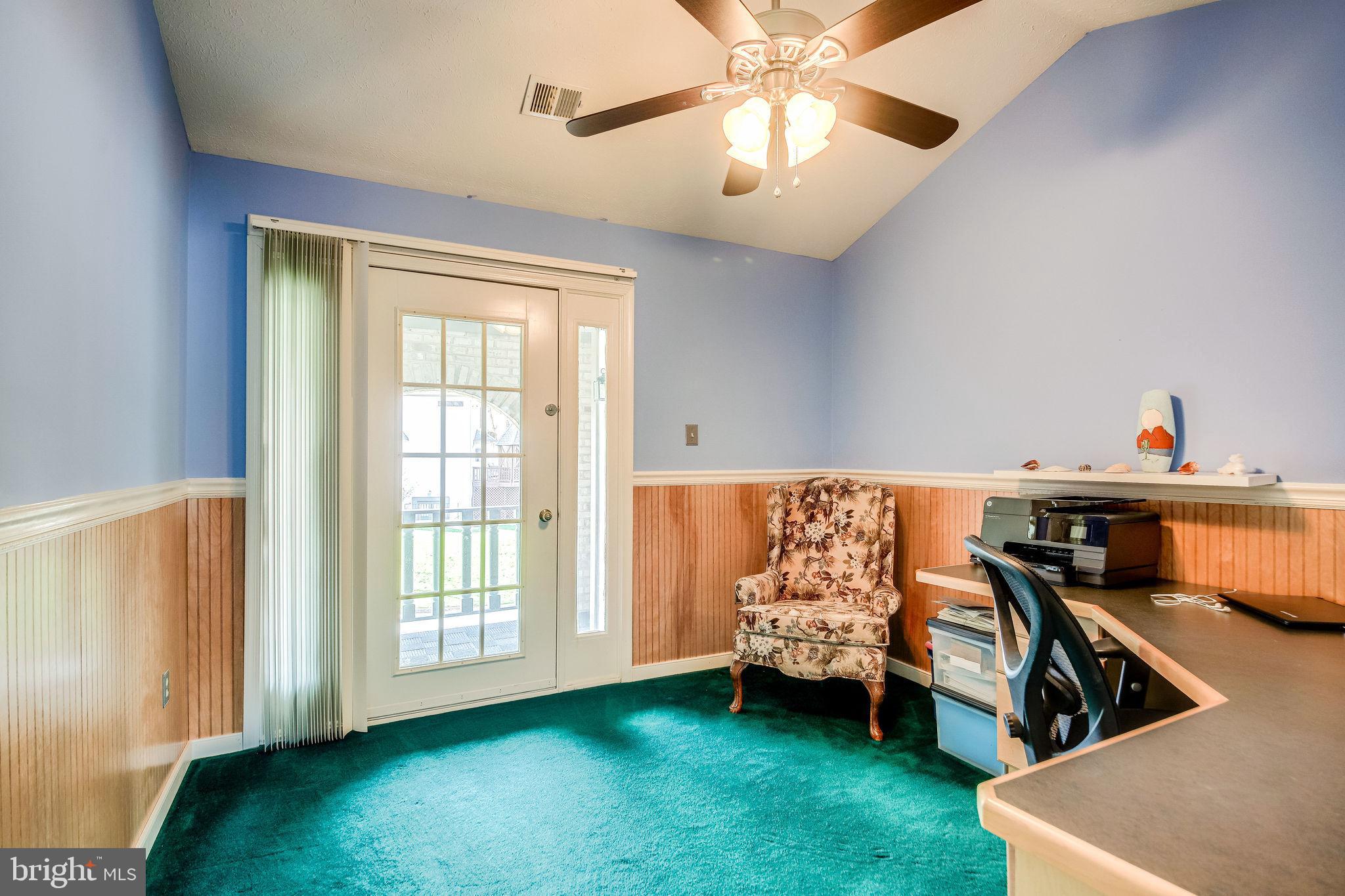 58 Rutherford Circle Sterling, VA 20165 - Photo 23 of 51 Office off the primary bedrom