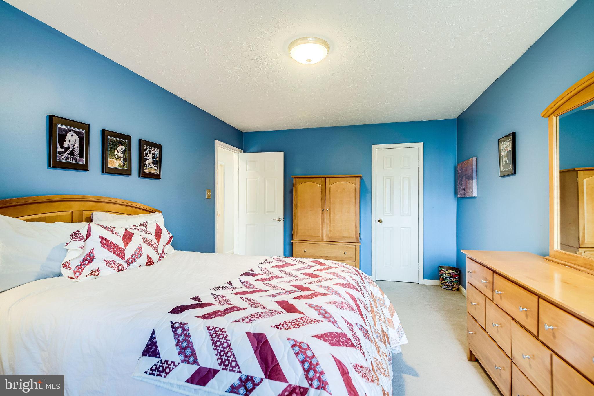 58 Rutherford Circle Sterling, VA 20165 - Photo 29 of 51 Guest bedroom