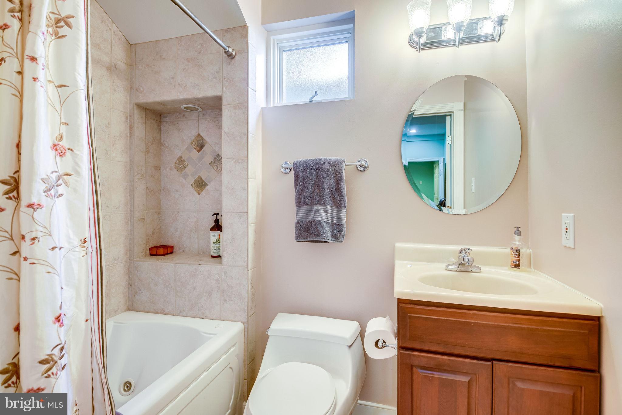 58 Rutherford Circle Sterling, VA 20165 - Photo 46 of 51 Full bath on the lower level