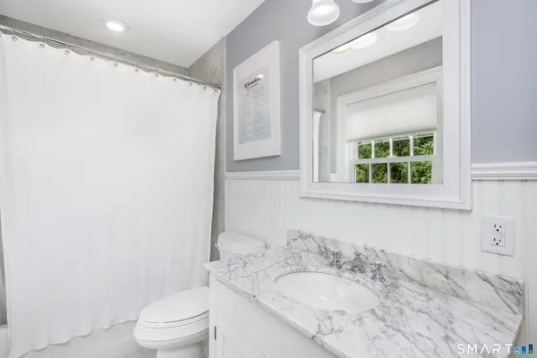 $4,195,000 | 43 Stony Brook Road, Darien, CT 06820