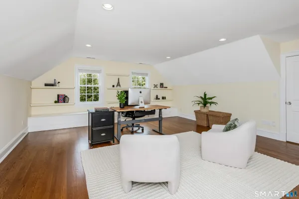 $4,195,000 | 43 Stony Brook Road, Darien, CT 06820