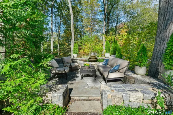 $4,195,000 | 43 Stony Brook Road, Darien, CT 06820