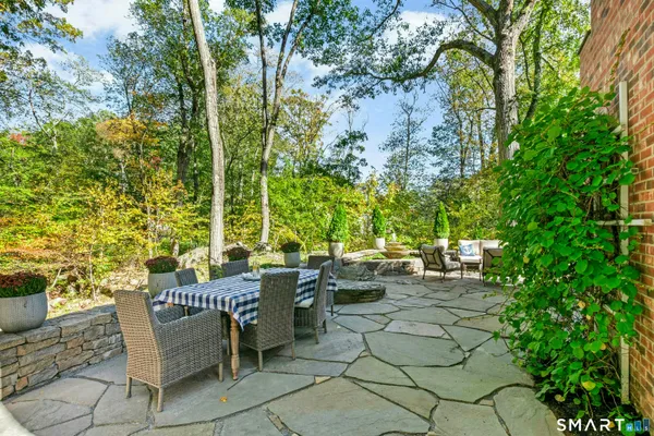 $4,195,000 | 43 Stony Brook Road, Darien, CT 06820