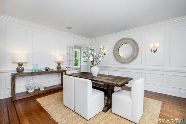 $4,195,000 | 43 Stony Brook Road, Darien, CT 06820