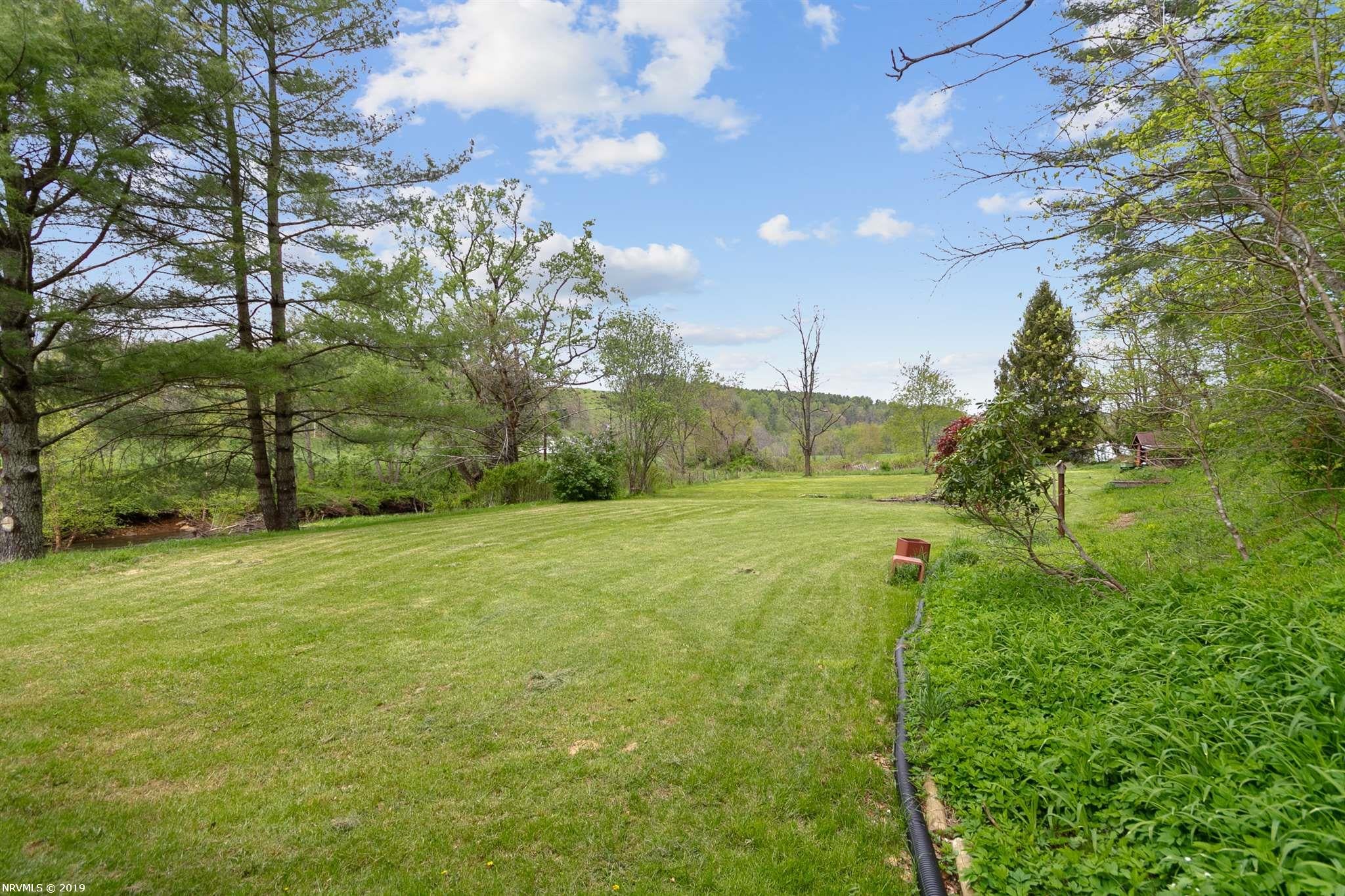 138 Little River Road Northeast Floyd, VA 24091 - Photo 13 of 39 Gallery Image 13