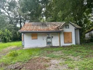 $14,000 | 519 East Jackson Street, Ville Platte, LA 70586
