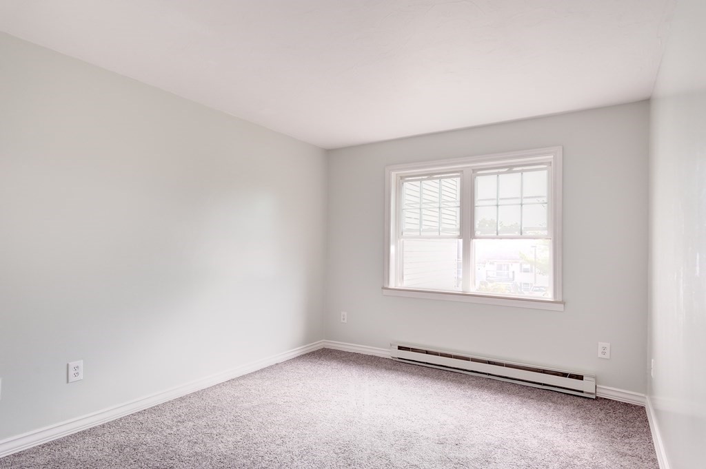 36 B Gibbs Street, Unit 16 Worcester, MA 01607 - Photo 14 of 16 Gallery Image 14