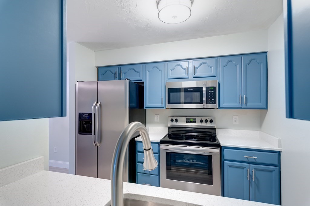 36 B Gibbs Street, Unit 16 Worcester, MA 01607 - Photo 5 of 16 Gallery Image 5