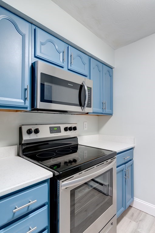 36 B Gibbs Street, Unit 16 Worcester, MA 01607 - Photo 6 of 16 Gallery Image 6