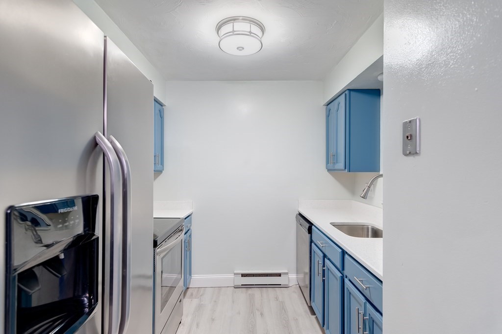 36 B Gibbs Street, Unit 16 Worcester, MA 01607 - Photo 8 of 16 Gallery Image 8