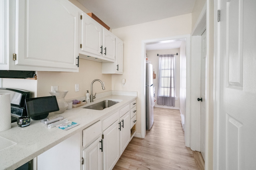 233 Lincoln Street Worcester, MA 01605 - Photo 26 of 30