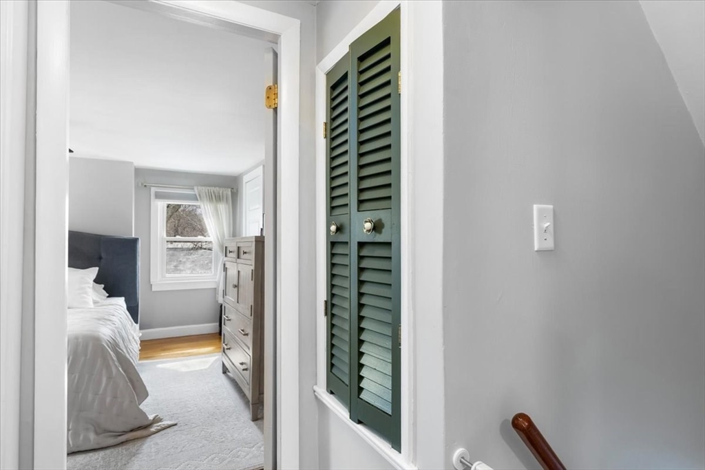 10 Earnshaw Street Boston, MA 02132 - Photo 21 of 35